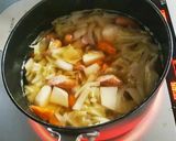 野菜とウインナーの具だくさん和風スープ✨作り方3写真