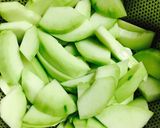 すぐりメロンの塩昆布漬け作り方1写真