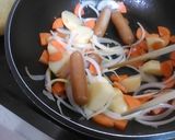 ソーセージと野菜たっぷりトマトスープ作り方2写真