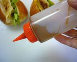 ソースが決め手！餃子ロールパン作り方3写真