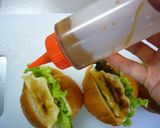 ソースが決め手！餃子ロールパン作り方5写真