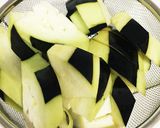 簡単!オシャレ⁈茄子とひき肉のペンネ作り方3写真