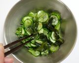わかめとキュウリの酢の物作り方3写真