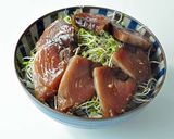 漬けかつおとスプラウトのヘルシー丼作り方4写真