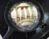スキレットで熱々！お好み焼き餃子が美味♪作り方2写真