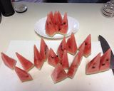 おいしくて保存しやすい！スイカの切り方作り方7写真