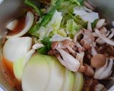 簡単！鶏むね肉とレタスのデミ風味スープ＊作り方5写真