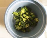 ブロッコリー ペースト* 離乳食初期作り方3写真