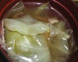調味料は1つ!ベーコンキャベツスープ作り方2写真