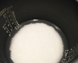 松茸のお吸い物で♪簡単炊き込み御飯作り方2写真