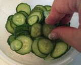 きゅうりとエノキのニンニクポン酢作り方1写真