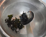 簡単☆料亭の味☆胡瓜とワカメの酢の物作り方1写真