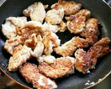 塩麹で柔らか！鶏胸肉の大根おろしみぞれ煮作り方3写真
