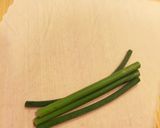 簡単おつまみ ニンニクの芽の春巻き作り方4写真