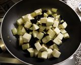 フレッシュトマトとナスのペペロンチーノ作り方3写真