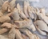 塩入りごま油で食べるささみの梅肉和え作り方2写真