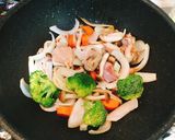 鶏と野菜のデミグラスソース煮込み作り方7写真