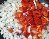ピリ辛甘豚肉のガパオ風そぼろかけご飯作り方8写真