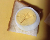 ゆで卵と納豆の簡単ピザトースト作り方1写真