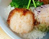 ウッディ＆バズのさくらんぼおにぎり♪作り方1写真