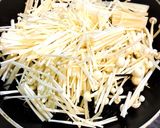 お弁当にも★ひじきとえのきのピリ辛炒め作り方4写真