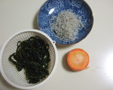 ちりめんじゃことワカメの混ぜご飯作り方1写真