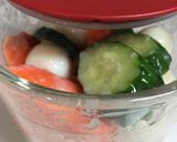 塩麹の簡単漬物　ワイン、日本酒のおつまみ作り方2写真