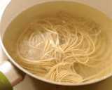 そば巻き(奄美産もずくそば使用）作り方3写真