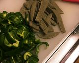 黒はんぺんとピーマン炒め作り方1写真