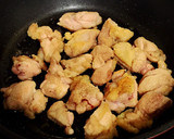 簡単☆鶏肉と夏野菜のトマトソース炒め作り方3写真