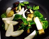 簡単☆鶏肉と夏野菜のトマトソース炒め作り方5写真