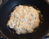 餃子の具の残りでニラせんべい作り方5写真