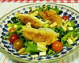 餃子と仲良しサラダ(☆´∀`人´∀`☆)作り方5写真