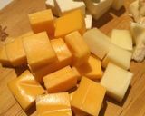 簡単！チーズのオリーブオイル漬け♪作り方2写真