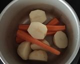 簡単！お母さんの甘〜いポテトサラダ★作り方1写真