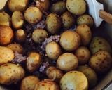 小芋でつくるひき肉餡の煮っころがし作り方4写真