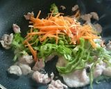 具に味が染みてる市販の焼そば作り方4写真