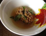 冷たくても美味！納豆入りコンソメスープ作り方2写真