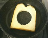 mフライパンdeお洒落☆目玉焼きトースト作り方2写真