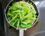 簡単☆水菜とえのきのあえもの作り方3写真