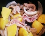 かんたん30分!塩麹deトマト肉じゃが作り方2写真