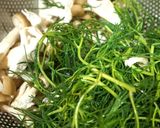 簡単！おかひじきとしめじの冷菜明太子のせ作り方1写真