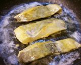 塩鱈のムニエル、少しだけカレー味。作り方5写真