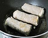 もも肉で豆腐と大葉の豚巻き*ポン酢だれ作り方4写真