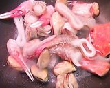 シーフードトマトパスタ作り方1写真
