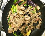 牛肉とナスとピーマンの甘辛炒め作り方10写真
