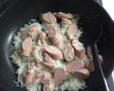 魚肉ソーセージと玉ねぎのケチャップ炒め作り方4写真