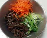 チャプチェ丼作り方1写真