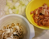 とうがんと鶏モモ肉としめじのさっぱり汁作り方1写真