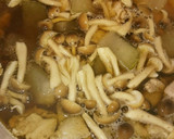とうがんと鶏モモ肉としめじのさっぱり汁作り方4写真